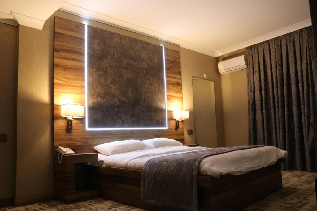 Marbes Hotel كيركلاريلي المظهر الخارجي الصورة